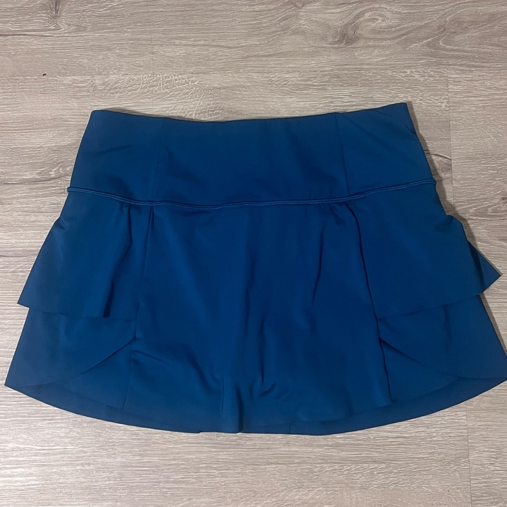 Athleta Seal Performance Skirt size S - Picture 2 of 11